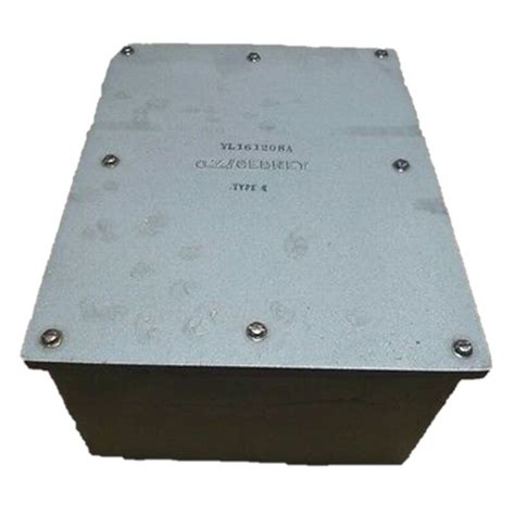 YL242412 OZ GEDNEY, CAST IRON JUNCTION BOX 